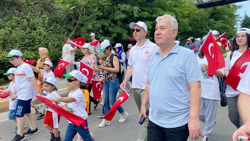 TEMİZ ÇEVRE İÇİN YÜRÜDÜLER - 6