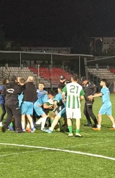 Yeşil saha ringine döndü - 1