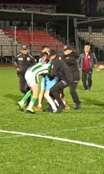 Yeşil saha ringine döndü - 2
