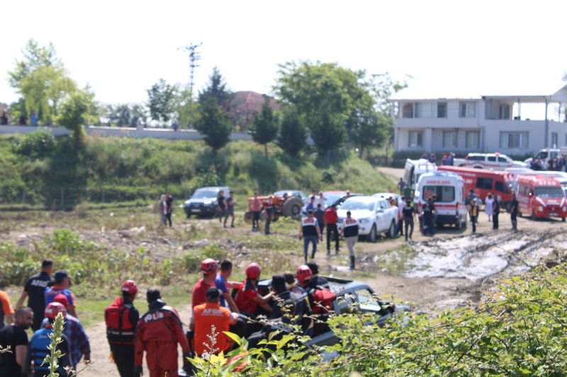 Kepçe operatörü selde kaybolmuştu… CESEDİNE ULAŞILDI - 1