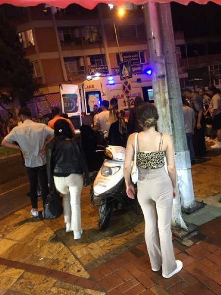 Yaya geçidinden geçerken otomobil çarptı… DURUMU CİDDİ - 2