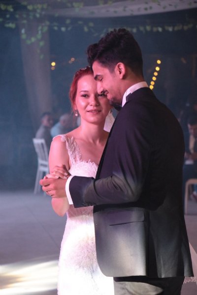 BELEDİYE BAŞKANI KIZINI EVLENDİRDİ - 2