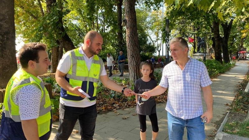 Cumhurbaşkanı’nın mektubunu dağıttılar - 1