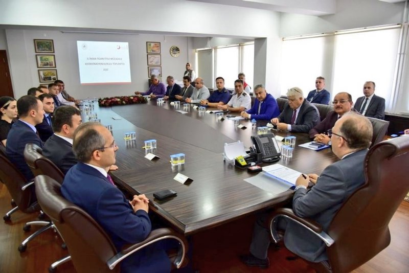 İNSAN TİCARETİ İLE MÜCADELE İÇİN TOPLANDILAR - 1