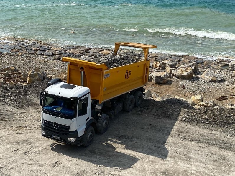 Kilimli Sahil Yolu´na 700 bin ton taş dolgu - 3