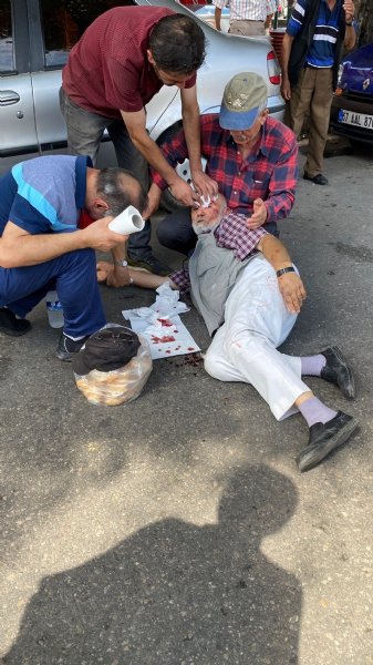 Yolcu minibüsü yaşlı adama çarptı - 3
