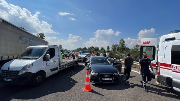 ZİNCİRLEME KAZA: 7 YARALI - 3