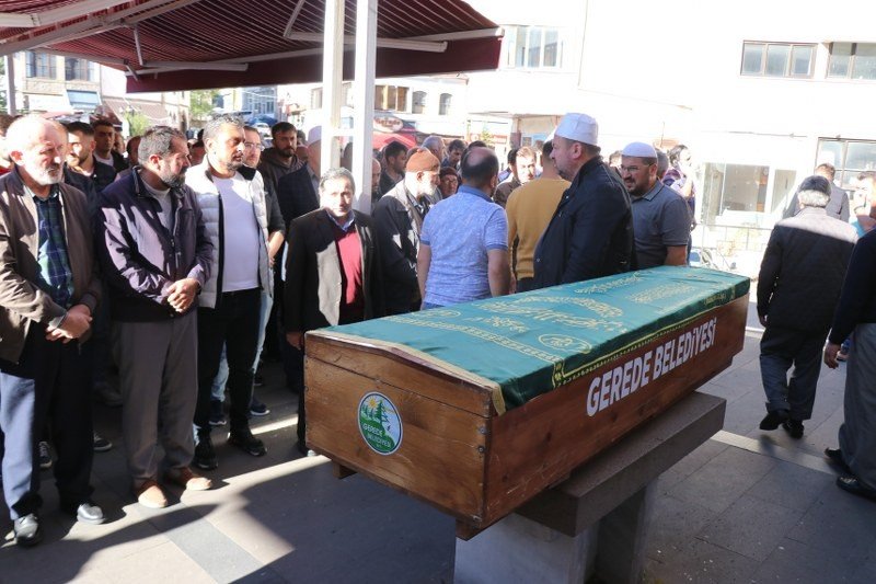 JELATİN FABRİKASINDA ZEHİRLENEN 3 İŞÇİ ÖLDÜ - 3