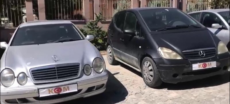 Otomobilleri motor ve şasi numaralarını değiştirerek satıyorlardı… 4 ZANLI TUTUKLANDI - 3