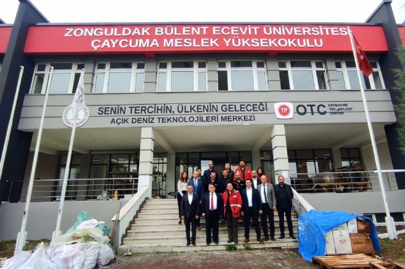 REKTÖR ÖZÖLÇER, TP-OTC İLE ÇAYCUMA’DA BİR ARAYA GELDİ  - 1