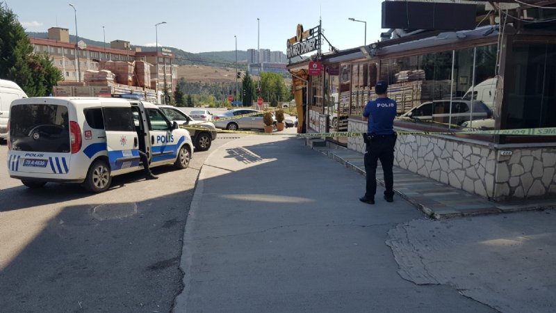 Tartıştığı hasmını tabancayla vurdu - 1