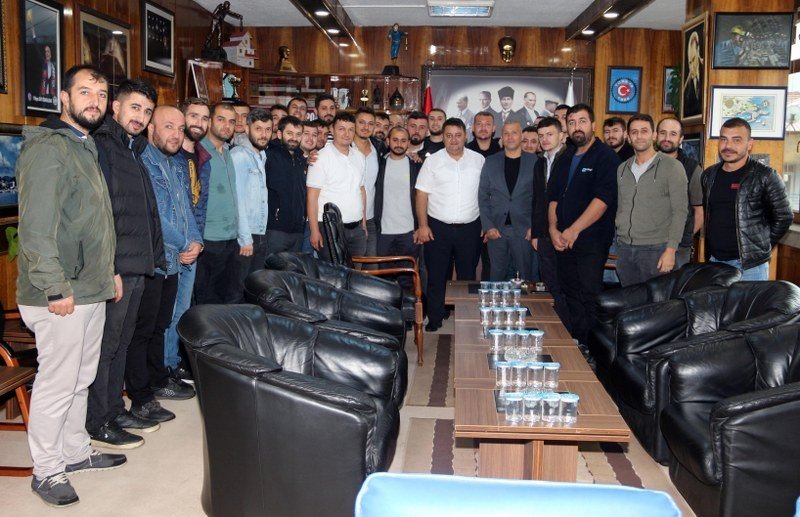 ÜZÜLMEZLİ MADENCİLERDEN YEŞİL VE DEMİR´E DESTEK - 3