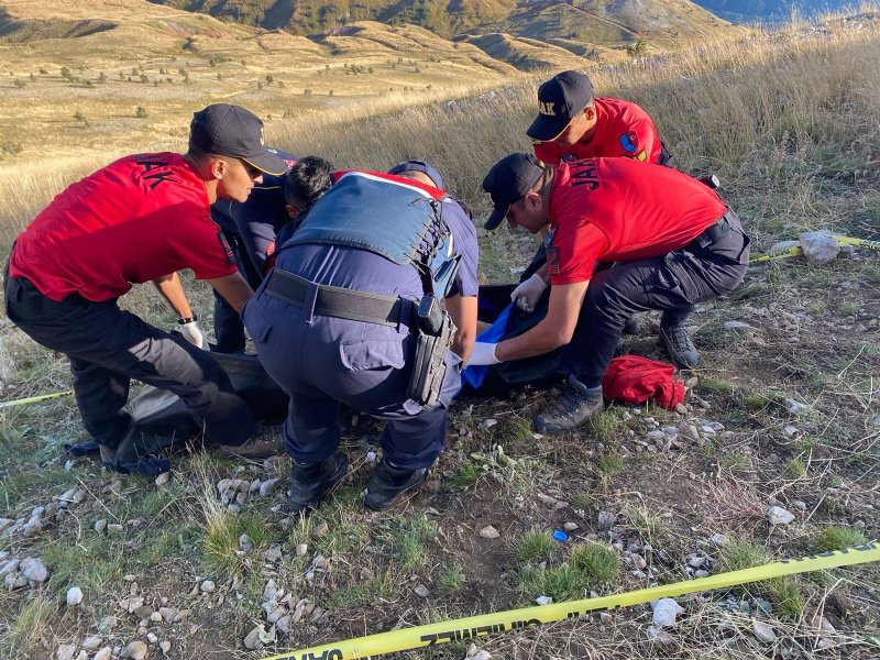 Zonguldak’ta öğretmenlik yapıyordu… Ilgaz Dağı’nda hayatını kaybetti… TOPRAĞA VERİLDİ… - 4