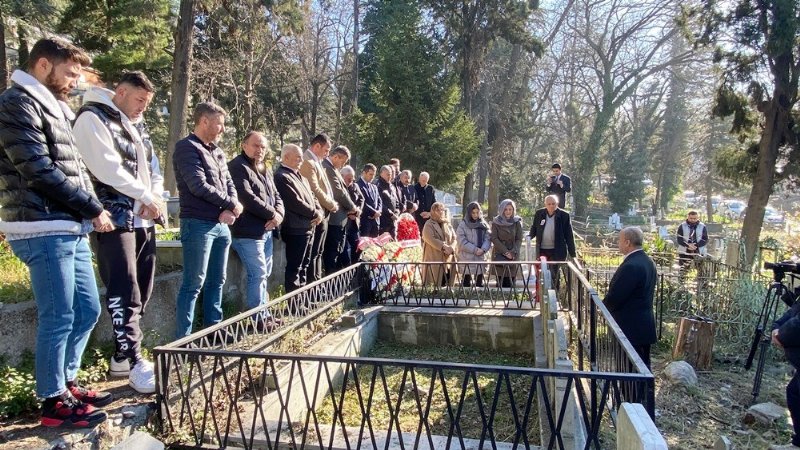 Badalıoğlu mezarı başında anıldı - 5