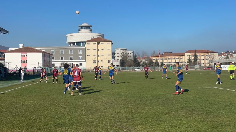 Çaycumaspor’da şok… Futbolcuların yerini genç oyuncular aldı… LİSANS KRİZİ! - 5