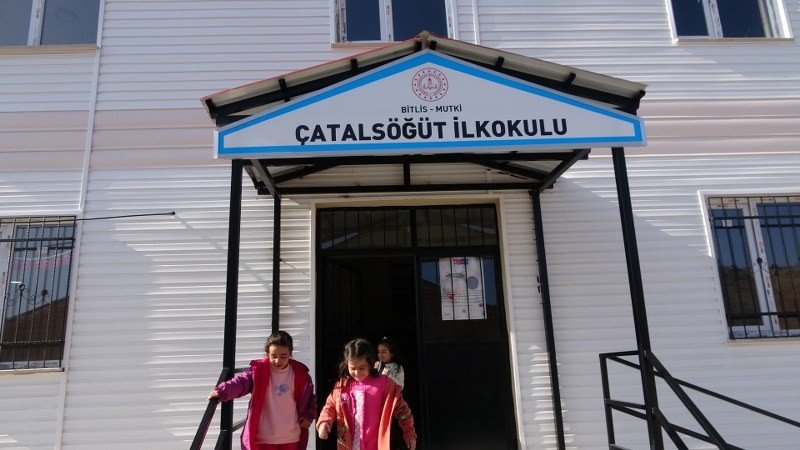Son Dakika/ EREĞLİ’DEN BİTLİS’E KARNE HEDİYESİ - 1