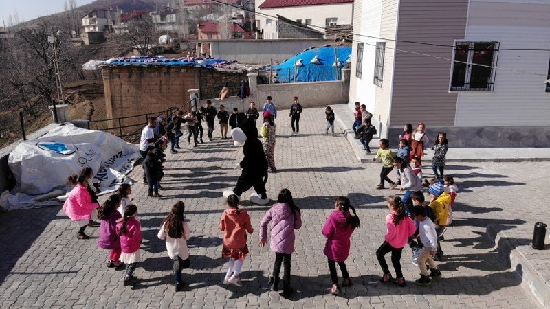Son Dakika/ EREĞLİ’DEN BİTLİS’E KARNE HEDİYESİ - 4