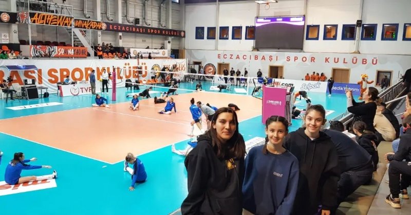 EREĞLİ’NİN SULTANLARI ECZACIBAŞI İLE ANTRENMANA ÇIKTI - 2