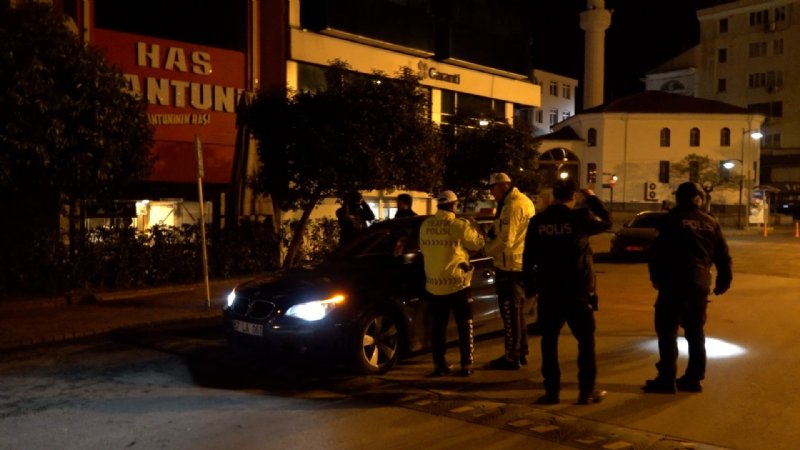 KURALLARA UYMAYANLAR CEZALARI YEDİ! - 4
