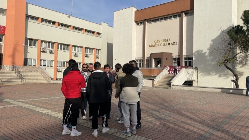 LİSANSLARININ VERİLMEDİĞİNİ İDDİA ETTİLER! - 1