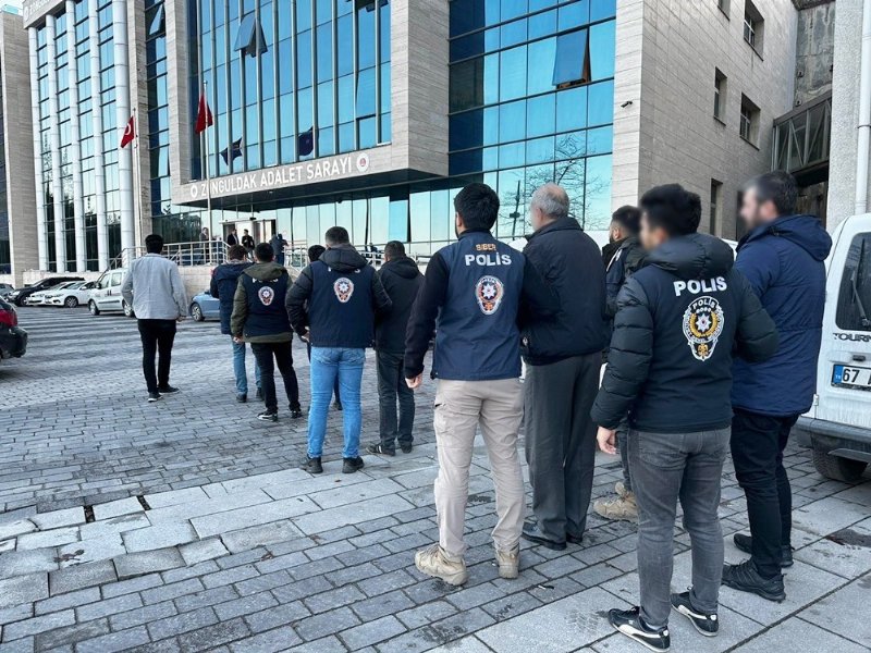 “Müstehcenlik Suçu” operasyonu! - 1