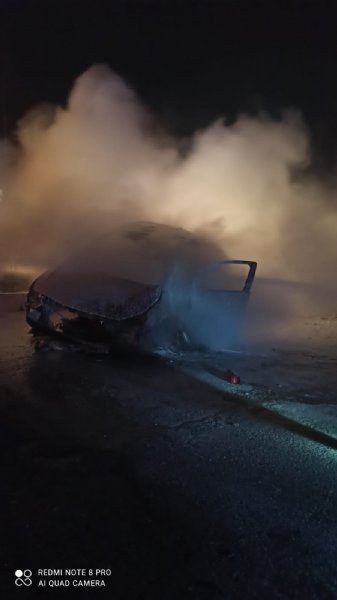 Otomobil refüje çarpıp takla attı, ALEV ALEV YANDI - 2