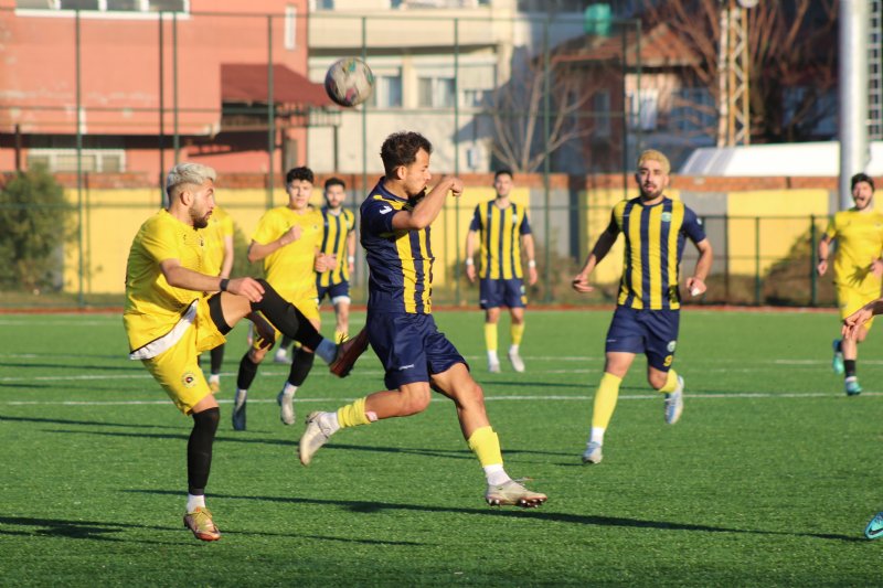Tribünde meşale dehşeti - 7