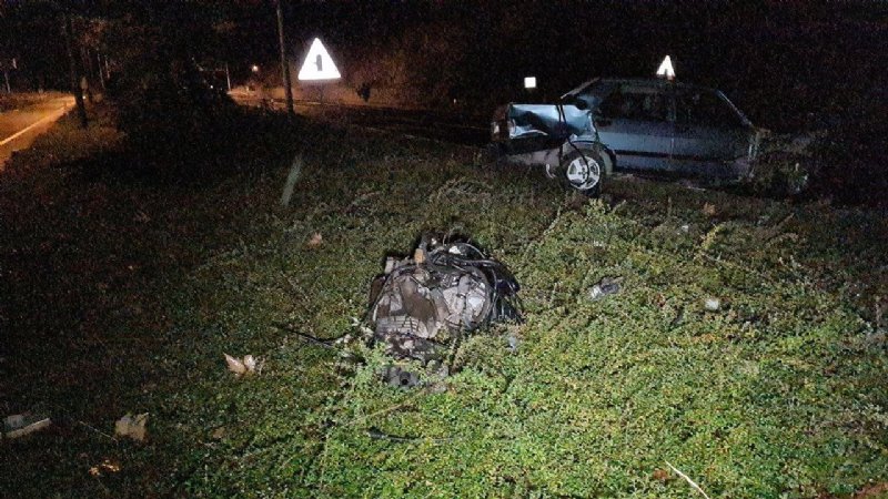 BARİYERE ÇARPTI MOTORU FIRLADI - 1
