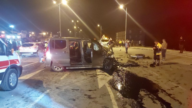 EREĞLİ’DE FECİ KAZA: 1 ÖLÜ, 2 YARALI - 4