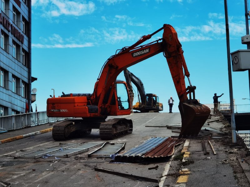 Zonguldak Valisi Hacıbektaşoğlu: ´´Ön görüldüğü sürede yıkım çalışmaları tamamlanacak´´ - 3