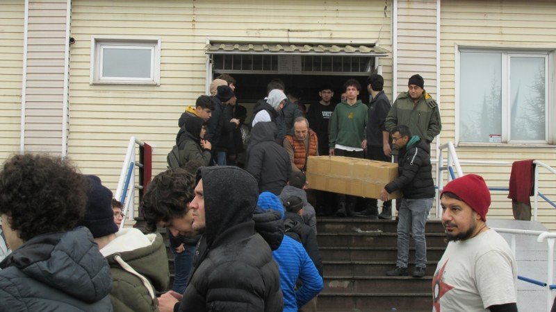 ELDEN ELE TAŞINAN “UMUTLAR” AFETZEDELERİN YARASINI SARACAK - 5
