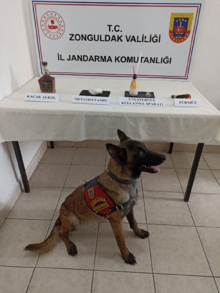 JANDARMADAN UYUŞTURUCU OPERASYONU - 1