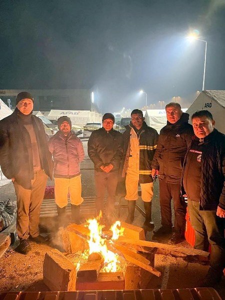 MADENCİLER DEPREM BÖLGESİNDE - 4