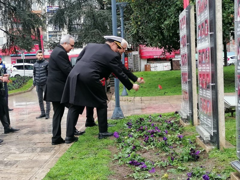 EREĞLİ’DEKİ “18 MART” TÖRENİNE ÖZEL BİR İSİM DE KATILDI - 7