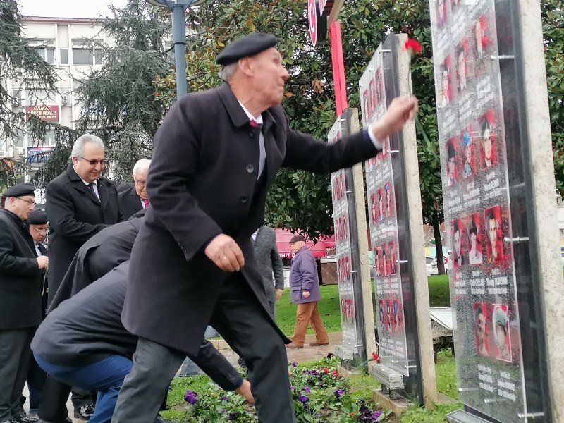 EREĞLİ’DEKİ “18 MART” TÖRENİNE ÖZEL BİR İSİM DE KATILDI - 8