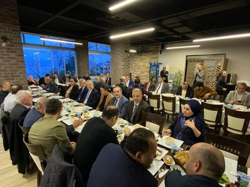AK PARTİ ADAY ADAYLARI İFTARDA BİR ARAYA GELDİ - 3