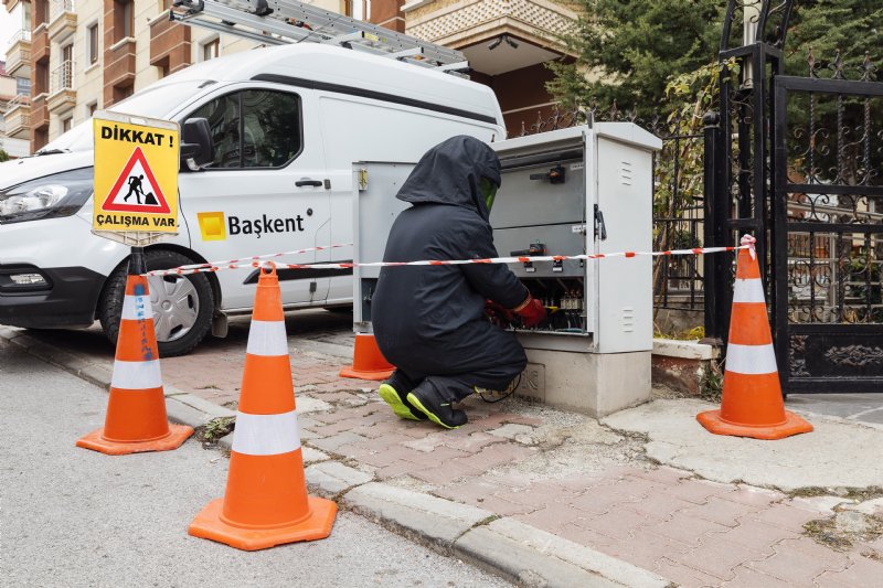 Başkent EDAŞ’tan bakım ve yatırım çalışmaları... HIZ KESMEDEN… - 1