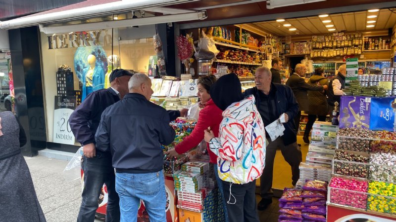BAYRAM YOĞUNLUĞU YAŞANIYOR - 1