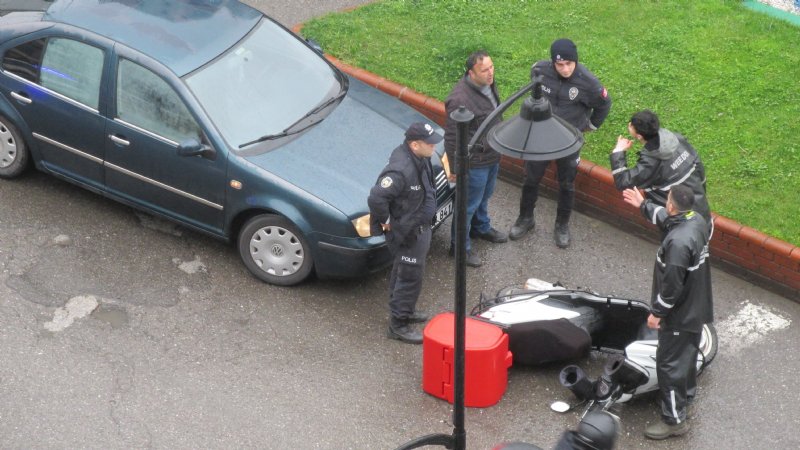 HAVA YAĞMURLU, YOLLAR KAYGAN; BİRAZ DAHA DİKKAT! - 2