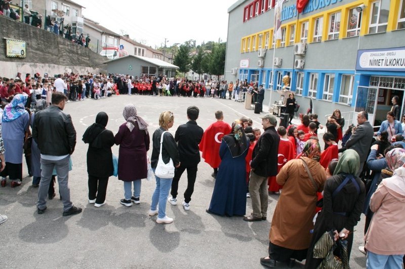 Karadeniz Ereğli’de Ulusal Egemenlik ve Çocuk Bayramı etkinlikleri... NİMET İLKOKULU’NDA COŞKULU KUTLAMA - 1