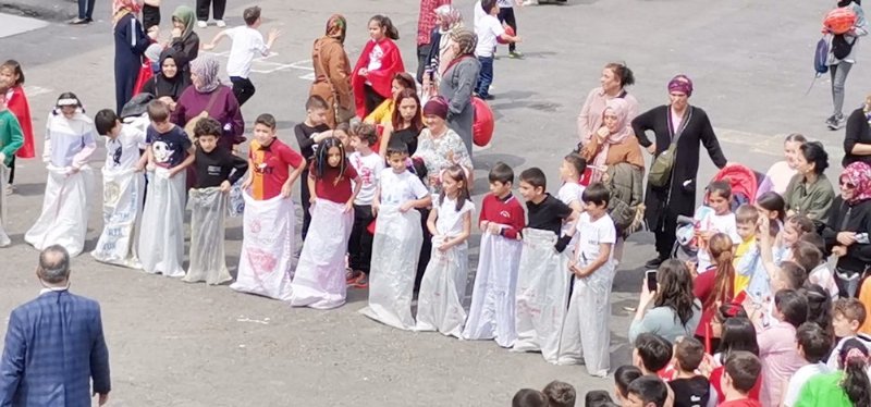 Karadeniz Ereğli’de Ulusal Egemenlik ve Çocuk Bayramı etkinlikleri... NİMET İLKOKULU’NDA COŞKULU KUTLAMA - 10