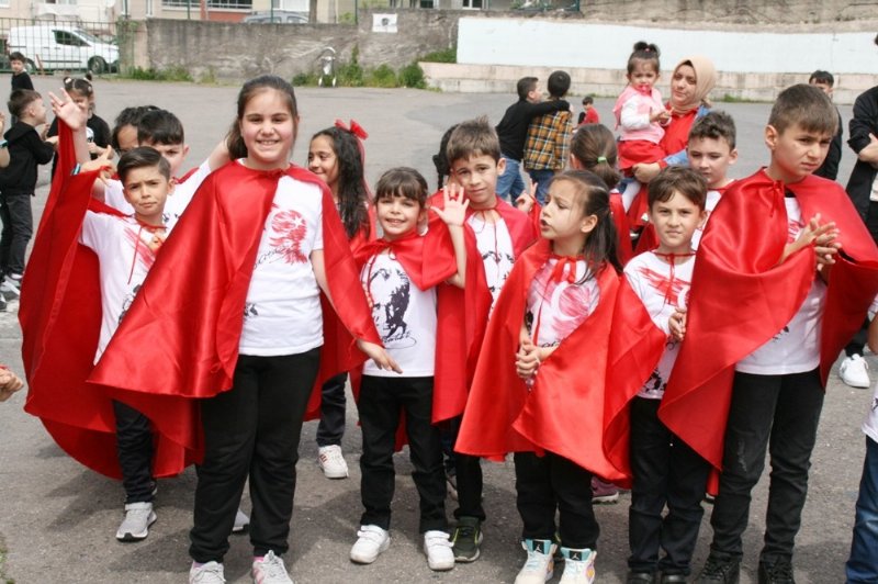 Karadeniz Ereğli’de Ulusal Egemenlik ve Çocuk Bayramı etkinlikleri... NİMET İLKOKULU’NDA COŞKULU KUTLAMA - 3