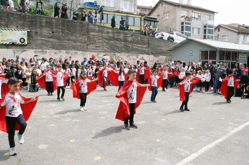 Karadeniz Ereğli’de Ulusal Egemenlik ve Çocuk Bayramı etkinlikleri... NİMET İLKOKULU’NDA COŞKULU KUTLAMA - 6