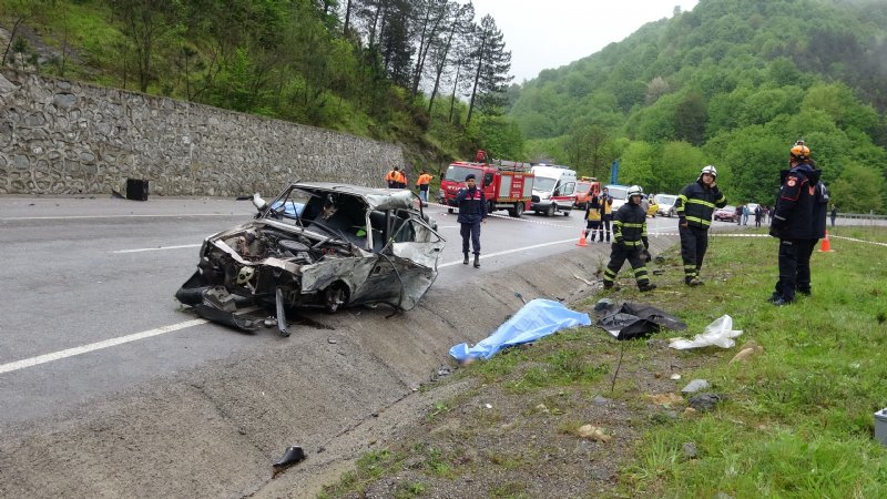Zonguldak Ankara Karayolu… 3 ölü 1 yaralı var… FECİ KAZA - 5