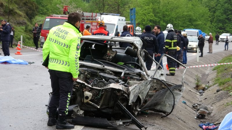 Zonguldak Ankara Karayolu… 3 ölü 1 yaralı var… FECİ KAZA - 9