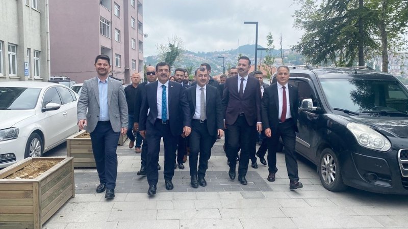 AK Partili vekiller mazbatalarını aldı - 5