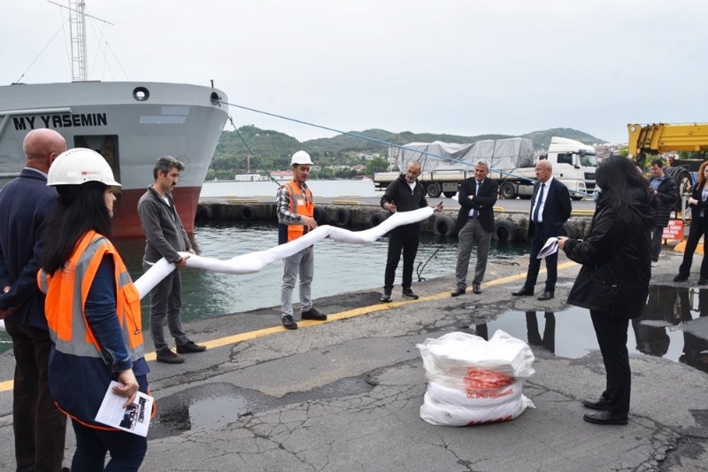 Deniz Kirliliğine acil müdahale hazırlığı… BOZHANE LİMANI’NDA TATBİKAT - 5