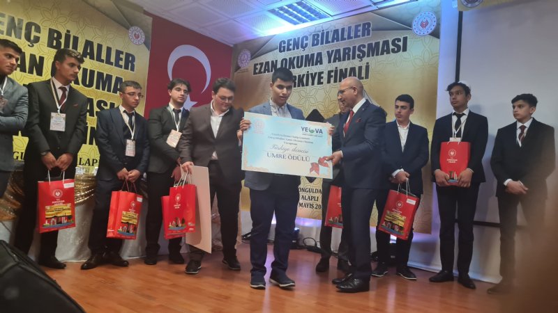 GENÇ BİLALLER EZAN OKUMA YARIŞMASI - 1