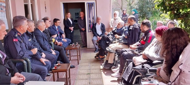 Karadeniz Ereğli’de Engelliler Haftası etkinlikleri... PROTOKOLDEN FİZİKSEL ENGELLİLER DERNEĞİ’NE ZİYARET - 3