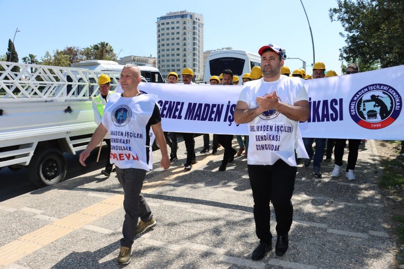 MADENCİLER ADANA’DA ALKIŞLARLA KARŞILANDILAR - 1